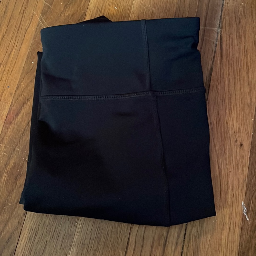Brand Gap size small for woman/kid